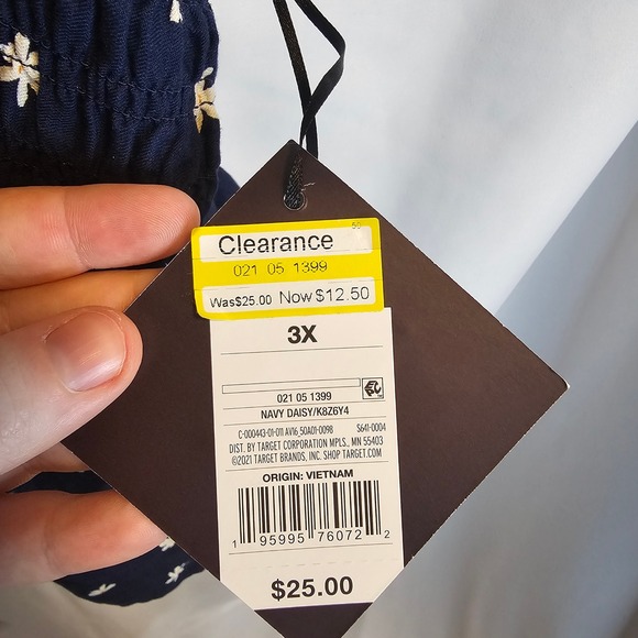 Ava & Viv 3X Navy Floral Daisy Sleeveless Smocked Peplum‎ Tank Top Blouse NEW - Picture 4 of 7